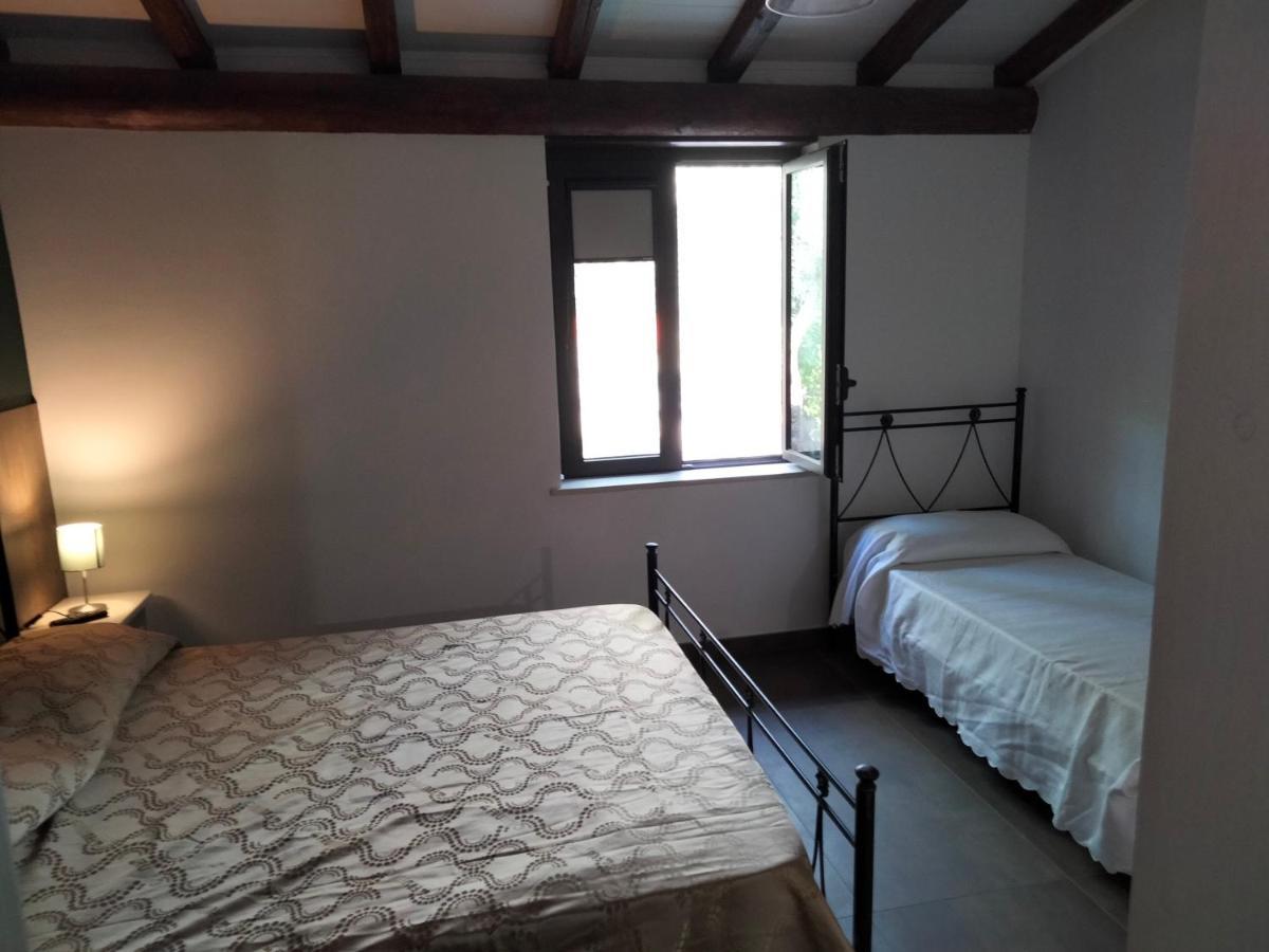 Cuntarati Nature Tourism - Simeto Etna Bronte Bagian luar foto